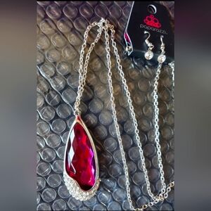 Paparazzi Necklaces in Purple Shades